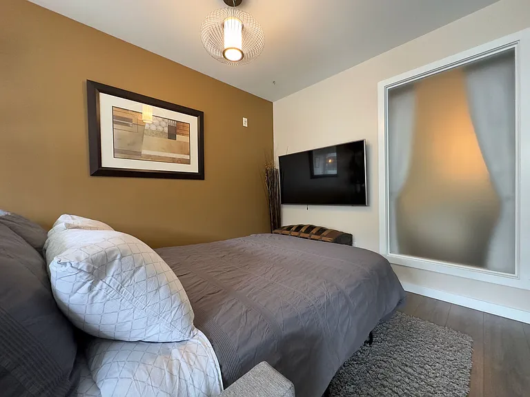 517 Fisgard St #312 — Photo 10