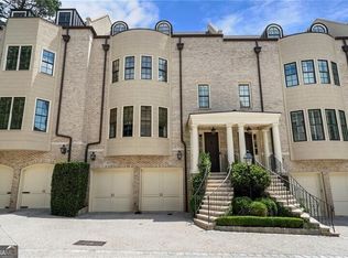 122 Old Ivy Rd NE UNIT 17, Atlanta, GA 30342