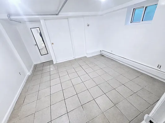 Rented by Brooklyn Property Group LLC | media 6