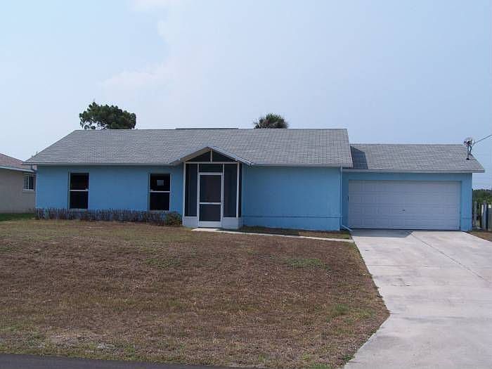 1st image of 329 NE 30th St