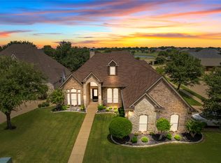 2220 Vienna Dr, Granbury, TX 76048