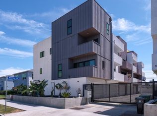 5623 Murray Ln, Los Angeles, CA 90016