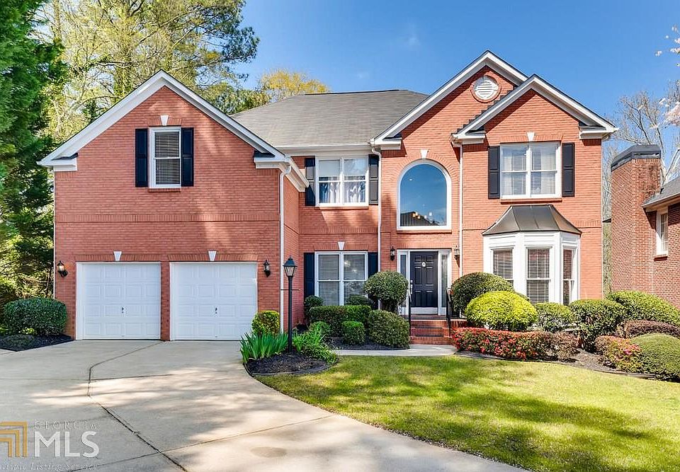 1st image of 101 Ennisbrook Dr SE