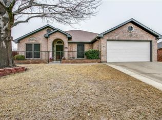 1003 Miles Ave, Burleson, TX 76028