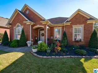 537 Magnolia Crest Cir, Gardendale, AL 35071