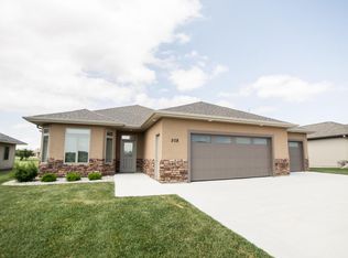 508 33rd St, Milford, IA 51351