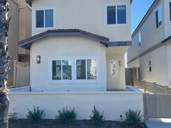 204 18th St, 204 18th St, Huntington Beach, CA 92648