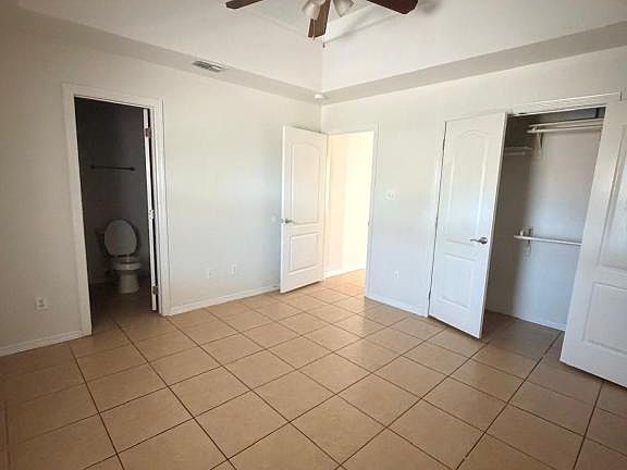 5th image of 803 W Emerald Dr APT D