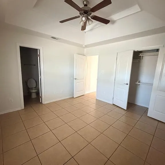 803 W Emerald Dr #D — Photo 5