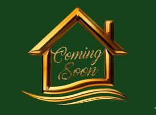 101 Large Oaks Dr, Cary, NC 27518