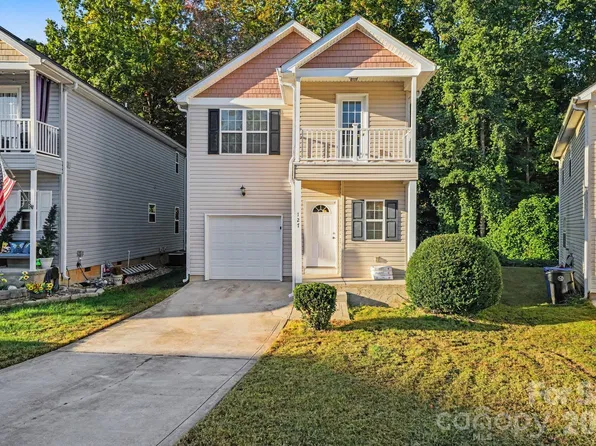 127 High Bluff Cir, Mooresville, NC 28115
