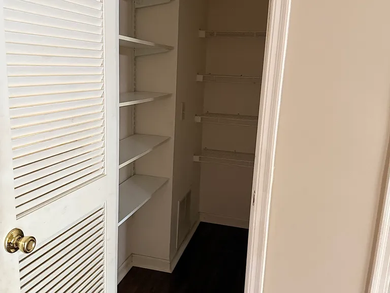 Pantry 2