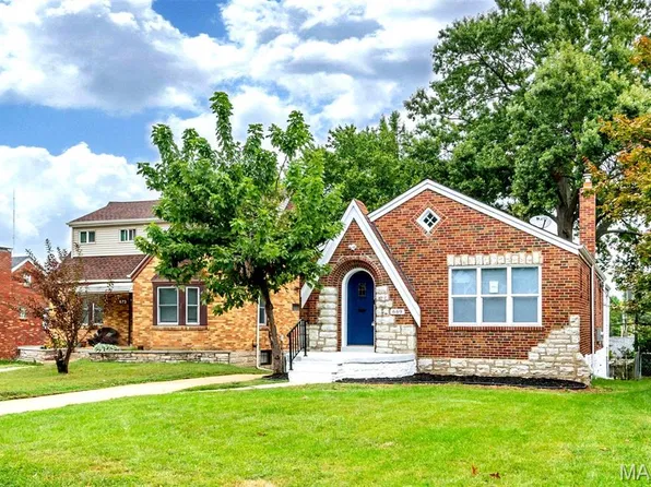 669 Bellsworth Dr, Saint Louis, MO 63125