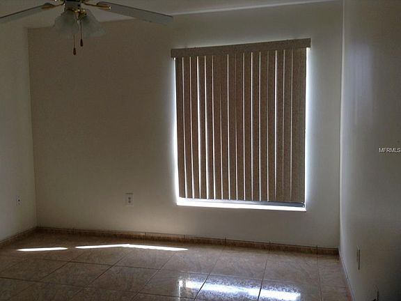 4th image of 628 Caddy Dr
