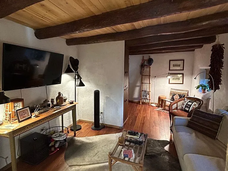 945 Agua Fria St #B — Photo 8