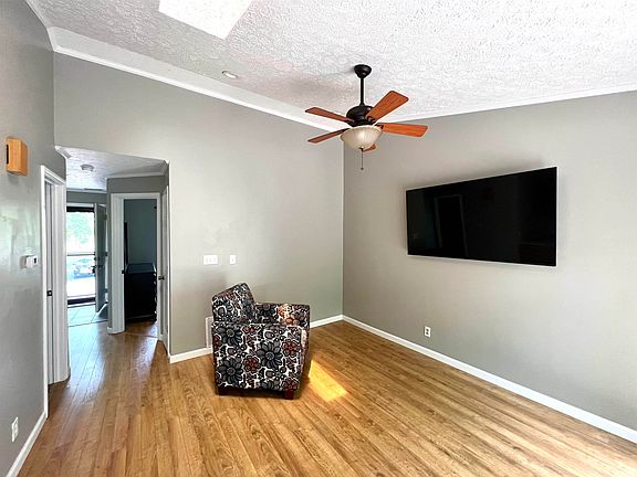 2nd image of 9233 S Pointe Retreat Dr #33
