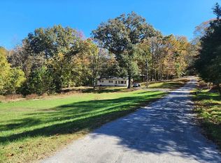 244 Apollo Dr, Bumpus Mills, TN 37028