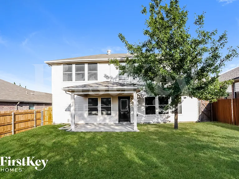 13925 Walnut Canyon Ct — Photo 15