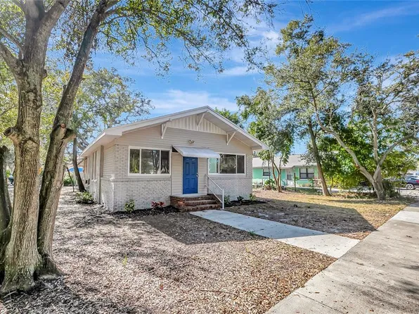 703 16th Ave NW, Largo, FL 33770