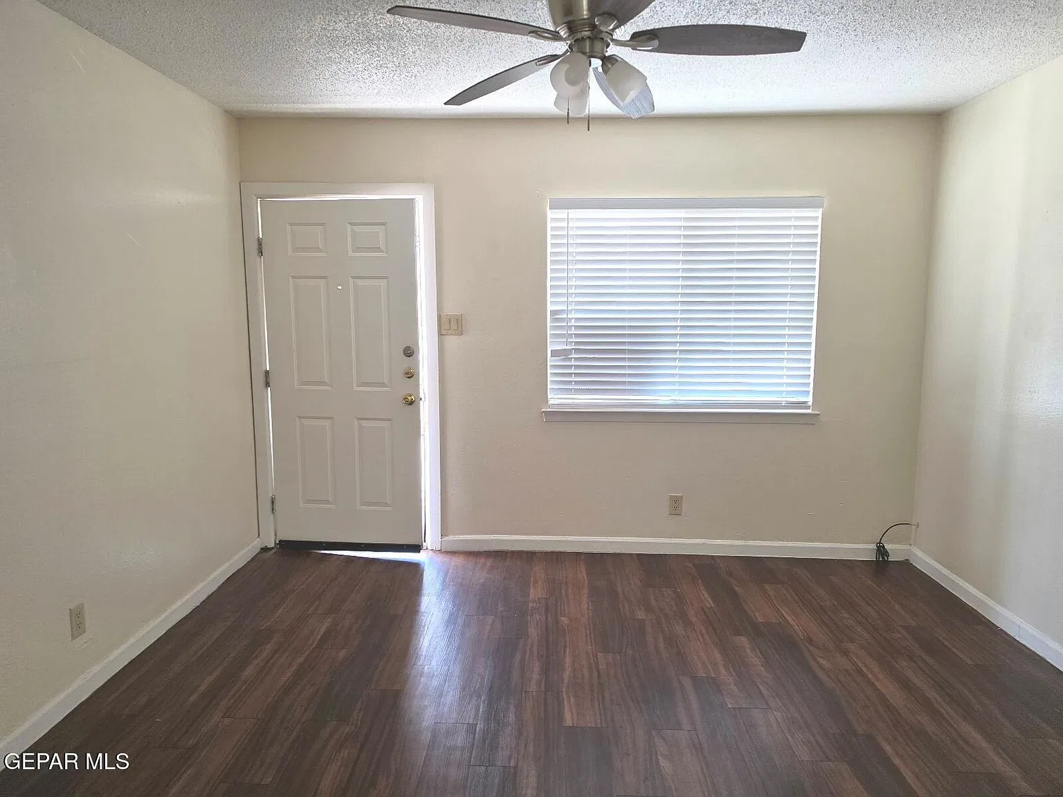 Studio, 1.0 bath, 600 sqft, $625 — Photo 4