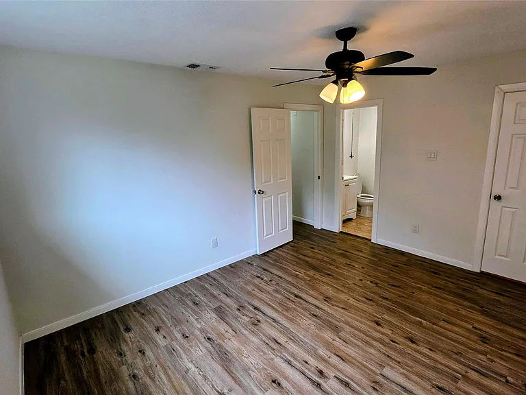 7518 Smiling Wood Ln — Photo 7