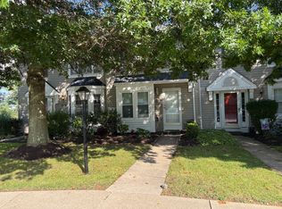 216 Cranbrooke Dr, Coraopolis, PA 15108