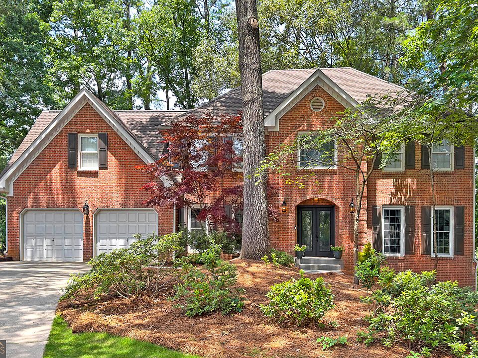 1st image of 285 Windrift Ct