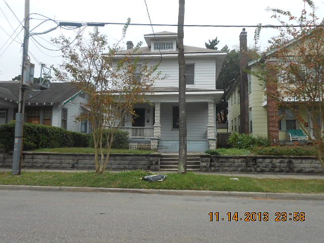 1st image of 346 W 11th St