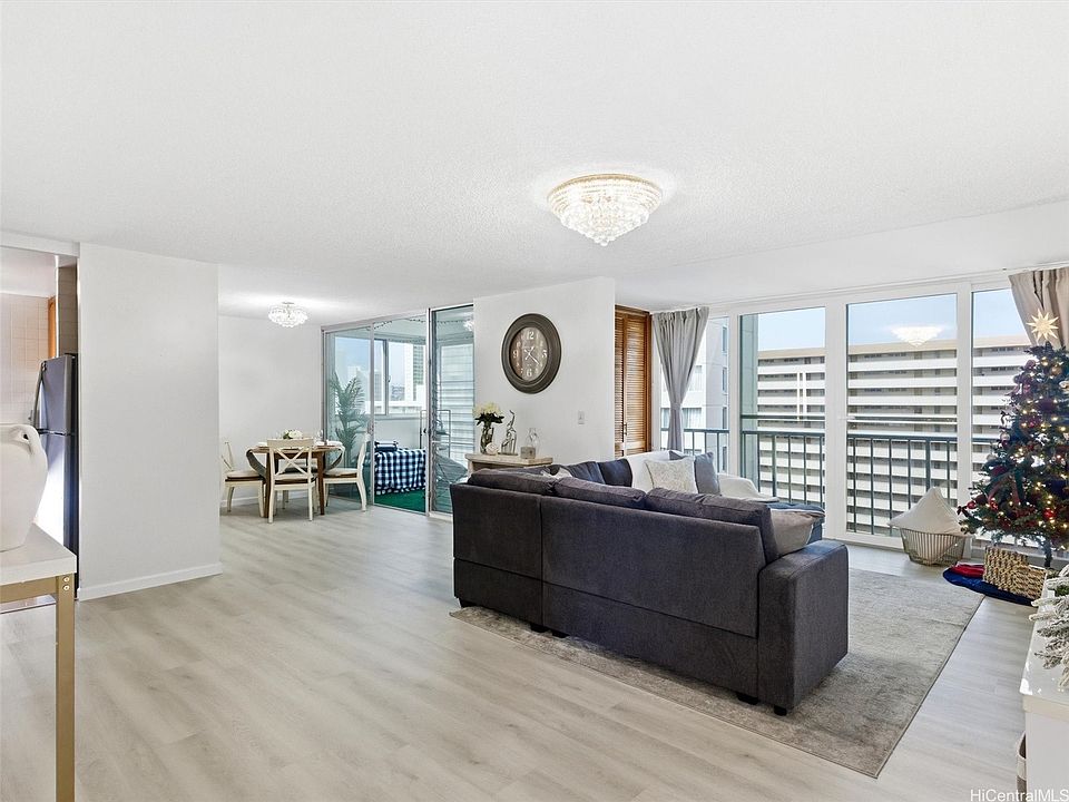1st image of 3020 Ala Napuaa Pl APT 404