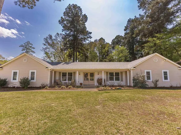2205 Pathway, El Dorado, AR 71730