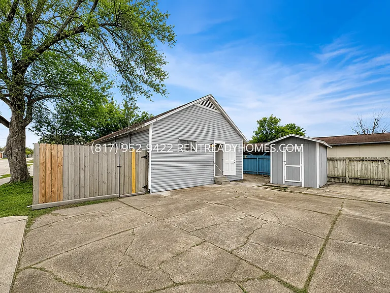 102 Anderson St — Photo 13