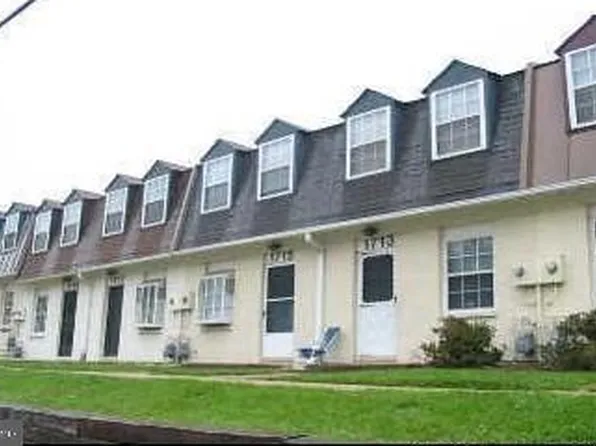 1713 Village Green Dr, Hyattsville, MD 20785