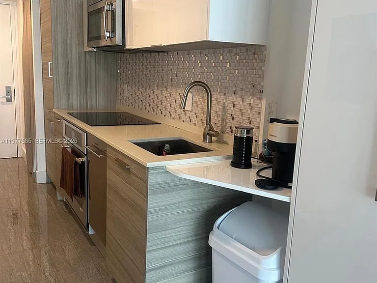 1300 Brickell Bay Dr #2512 — Photo 7