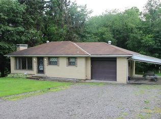 104 Compton Rd, Sewickley, PA 15143