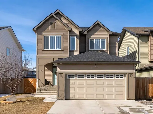 1707 E Montgomery Gate SE, High River, AB T1V 0H6