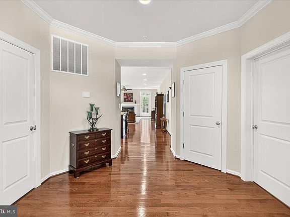 3rd image of 4603 Arboretum Dr