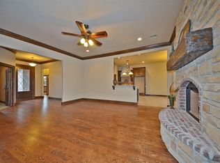 3025 Wind Call Ln, Edmond, OK 73034