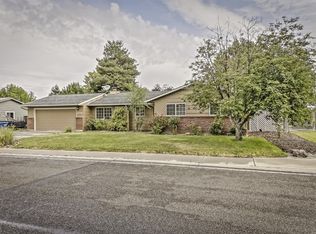 8782 W Donnybrook Dr, Boise, ID 83709
