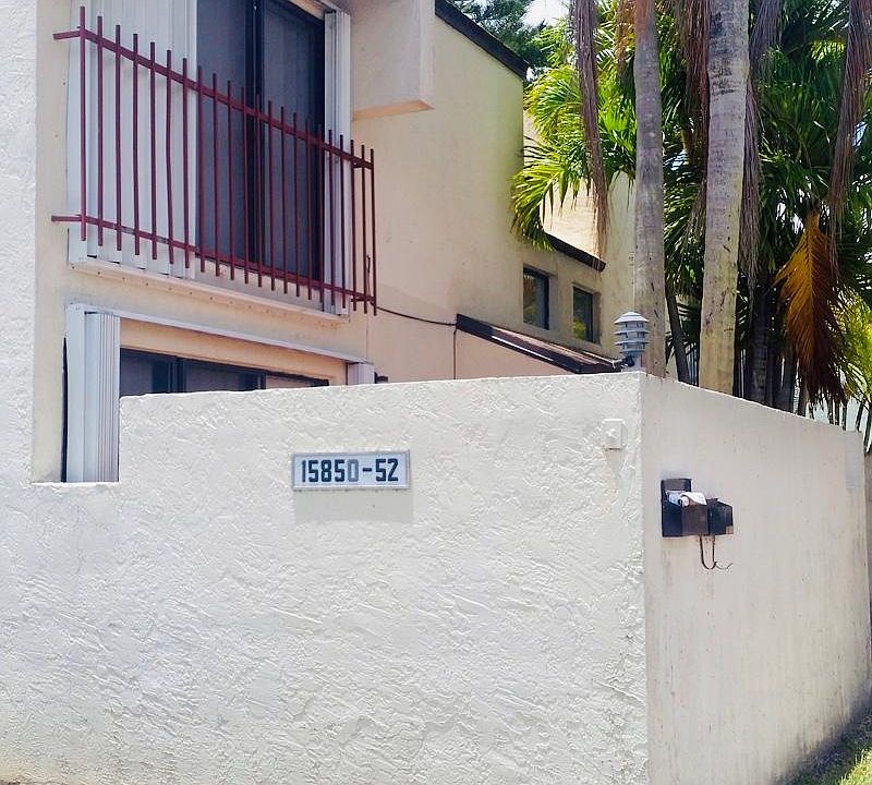 1st image of 15850 SW 90th Ct