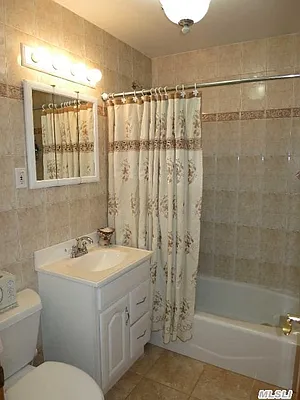 Sold by Douglas Elliman | media 28