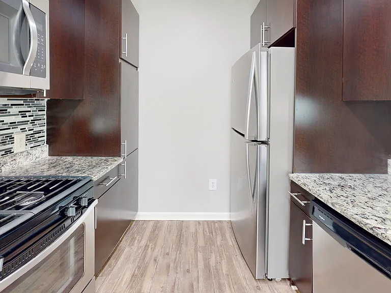 Inwood West — Photo 110