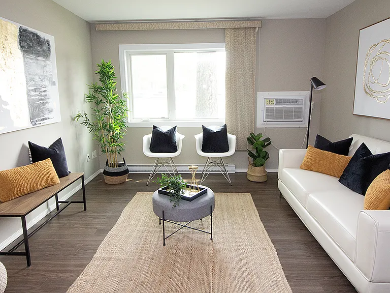 2331 Pembina Hwy — Photo 27