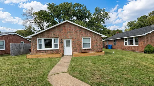 1308 Elder Ave Photo 1