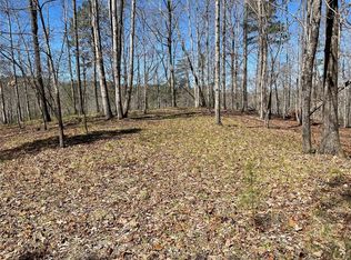 114 Edgestone Way, Six Mile, SC 29682