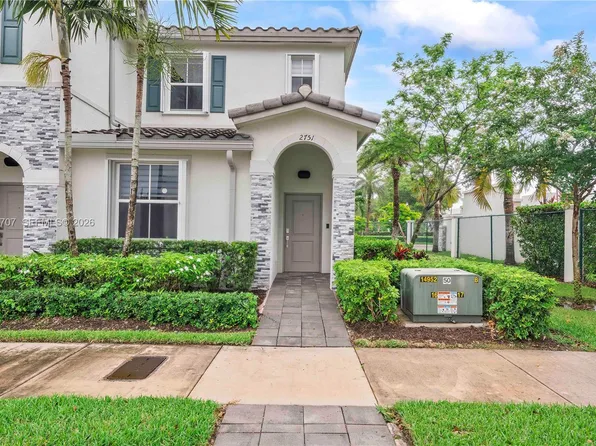 2751 SE 15th St, Homestead, FL 33035