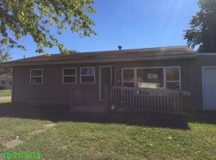 519 Mead Ln, Springfield, OH 45506