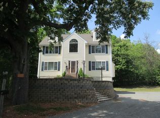633 Lowell St, Peabody, MA 01960