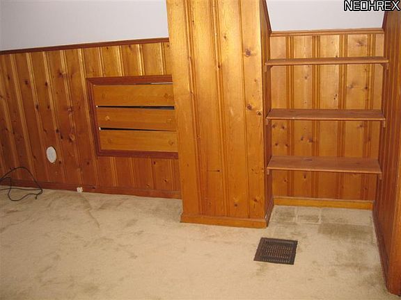 2nd image of 2523 Shaw Ave