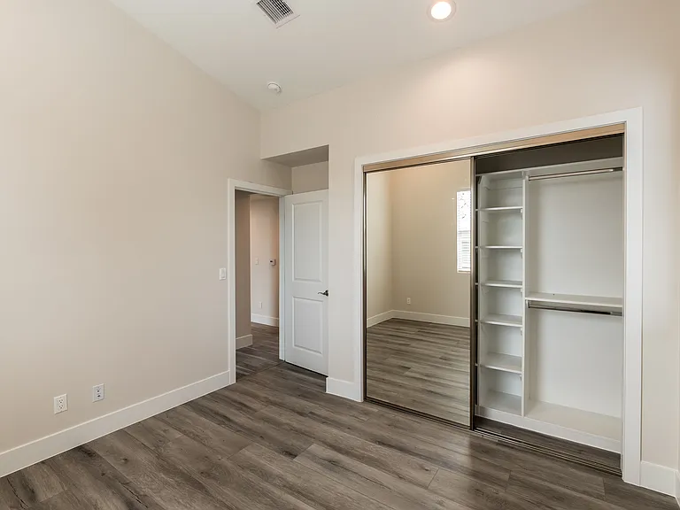 14416 Yukon Ave #C — Photo 9