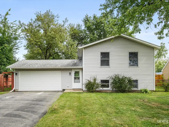 104 S Ashbury Ave, Bolingbrook, IL 60440